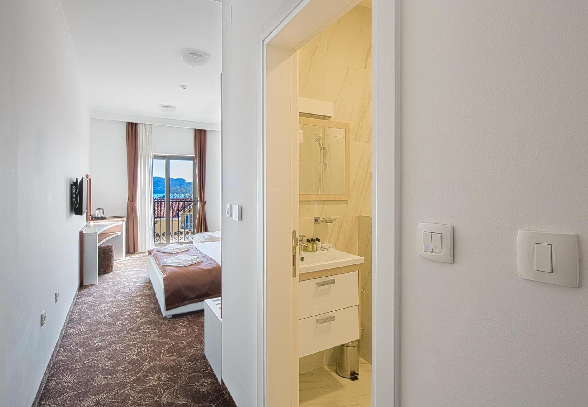 Hotel Pozzo 부드바 외부 사진